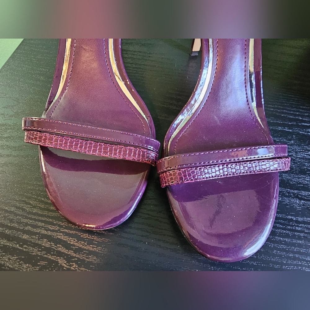 WHBM Plum Purple Sandal Texture Strappy Heels Women's Size 7.5 - Picture 7 of 14